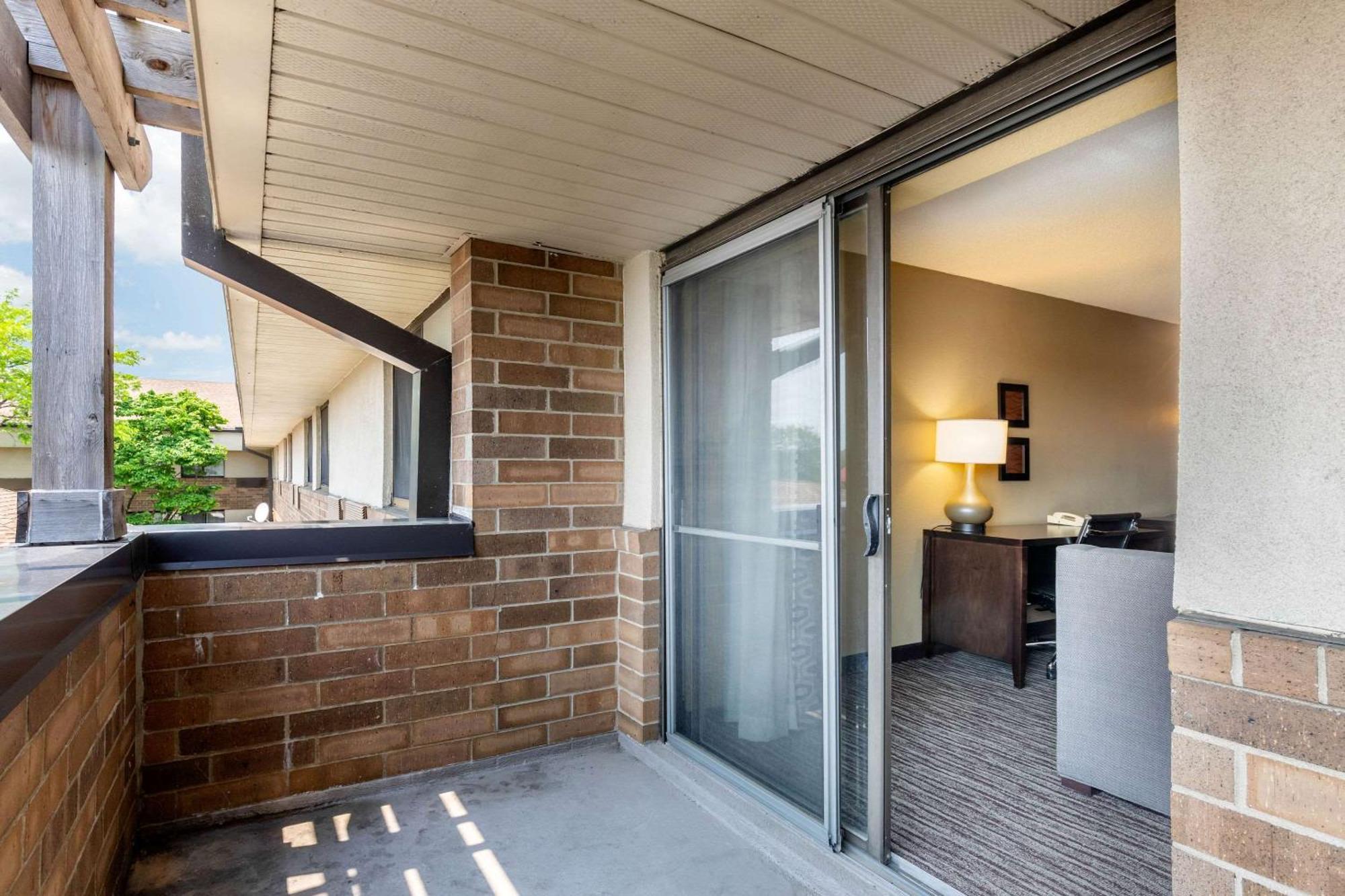 Suburban Studios Arlington Heights Elk Grove Luaran gambar