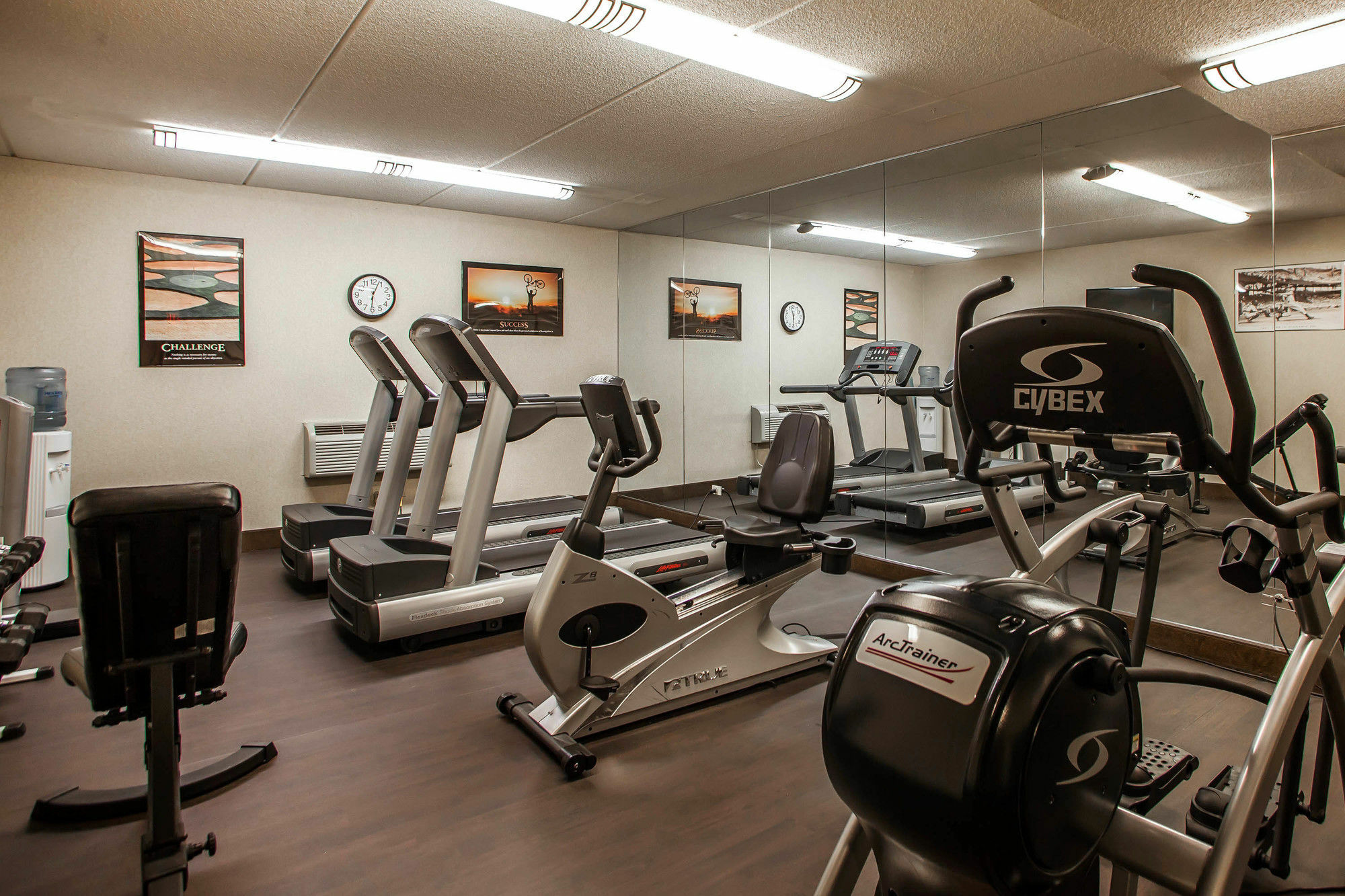 Suburban Studios Arlington Heights Elk Grove Luaran gambar
